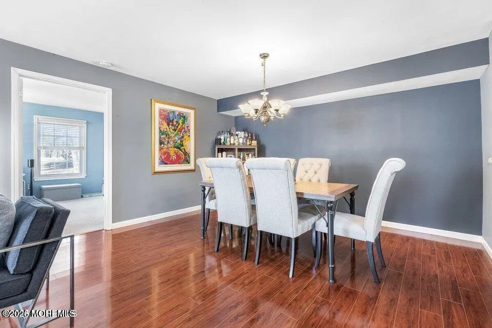 334 Mayfair Place Morganville, NJ 07751