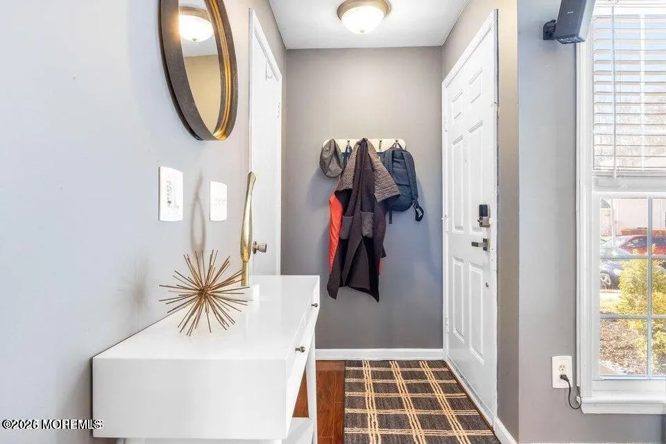 334 Mayfair Place Morganville, NJ 07751