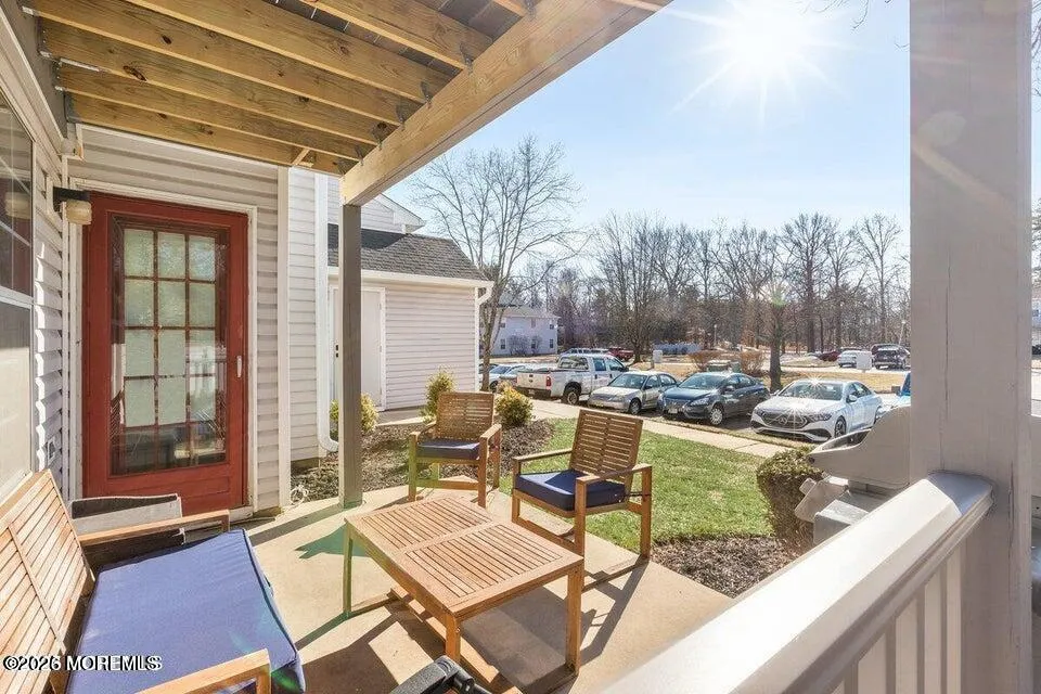 334 Mayfair Place Morganville, NJ 07751