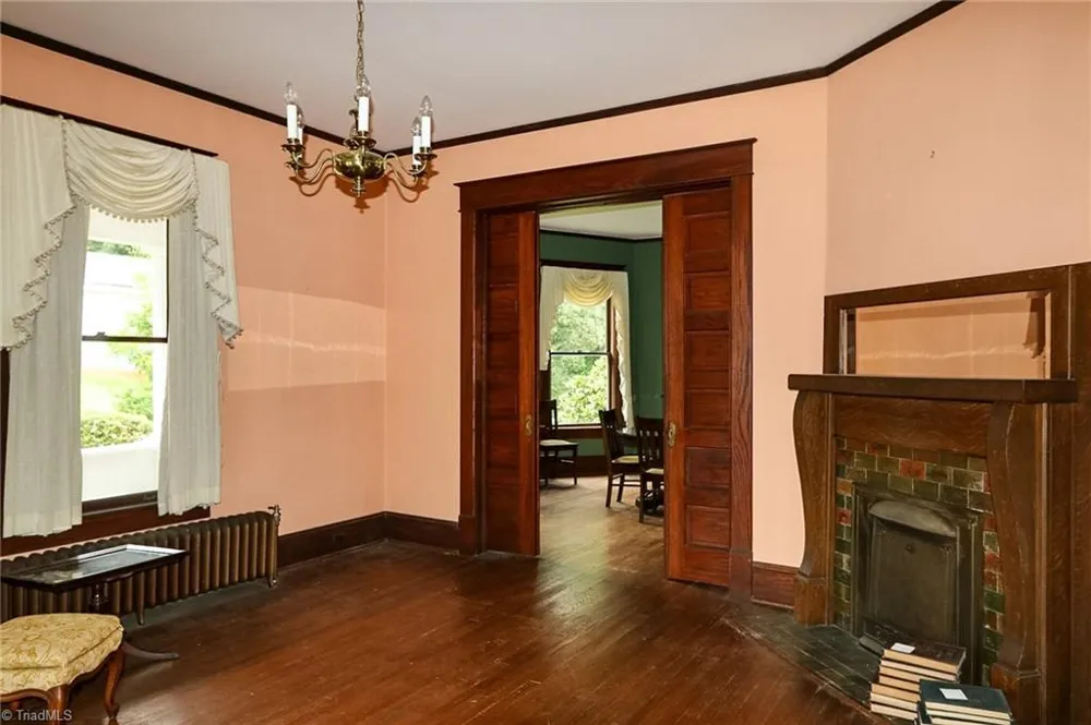418 W Main Street Elkin, NC 28621