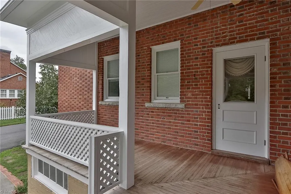 418 W Main Street Elkin, NC 28621