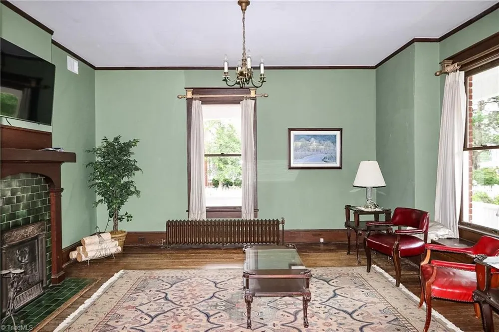 418 W Main Street Elkin, NC 28621
