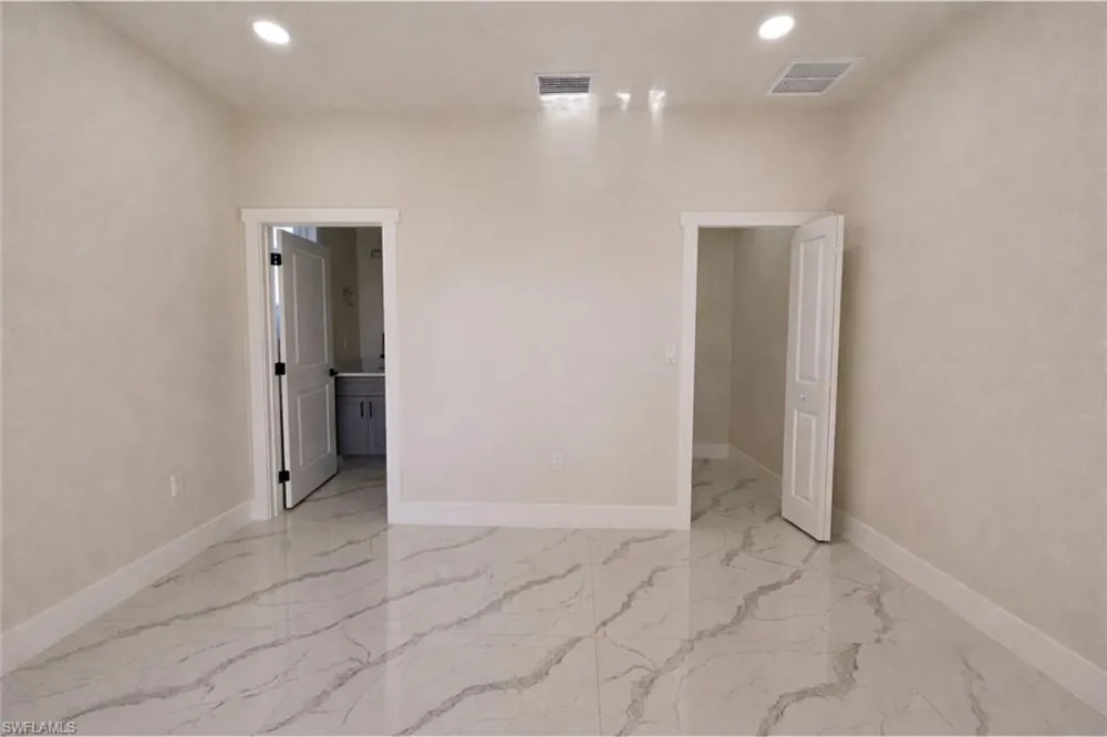 4820 24th Street SW Lehigh Acres, FL 33973