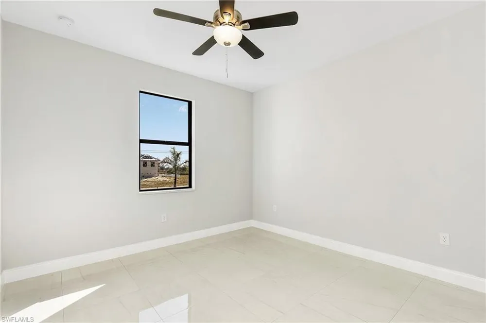 2708 Diplomat Parkway W Cape Coral, FL 33993