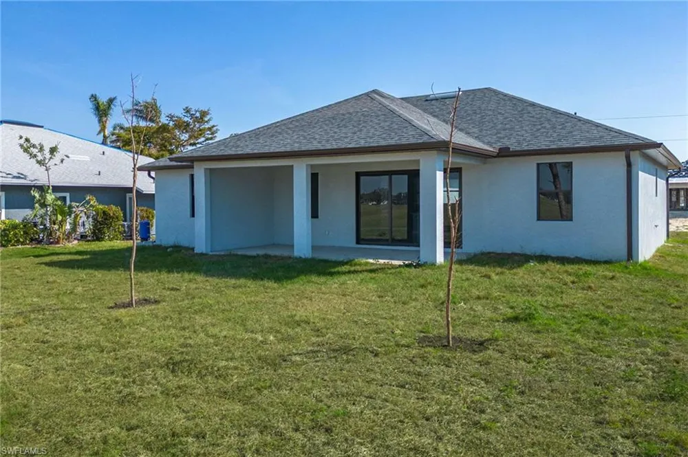 2708 Diplomat Parkway W Cape Coral, FL 33993