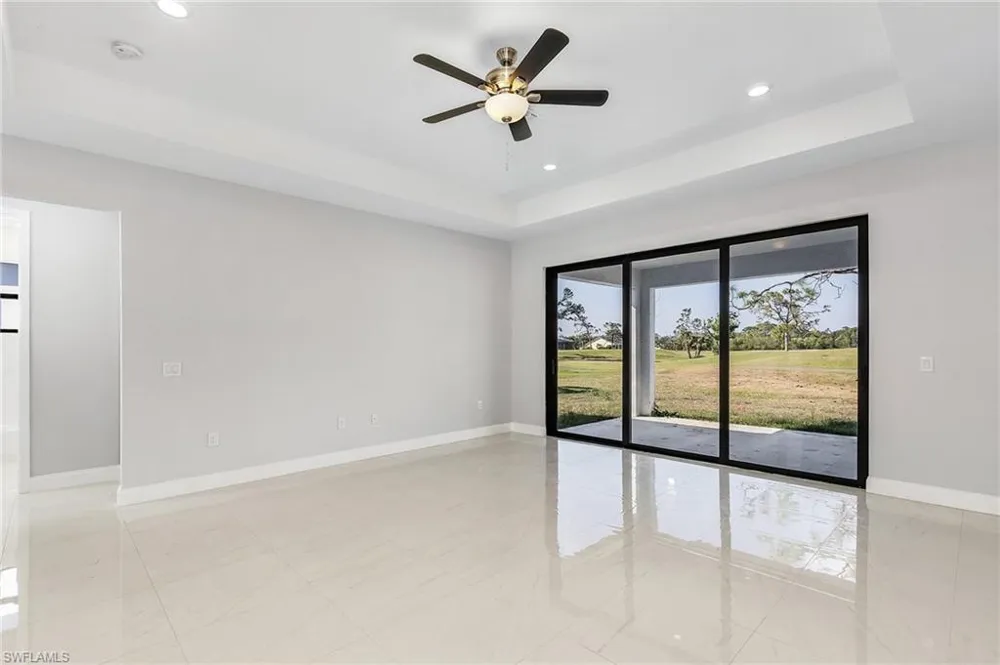 2708 Diplomat Parkway W Cape Coral, FL 33993