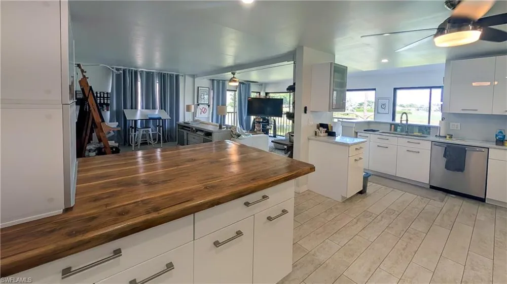 7410 Lake Breeze Drive #210 Fort Myers, FL 33907