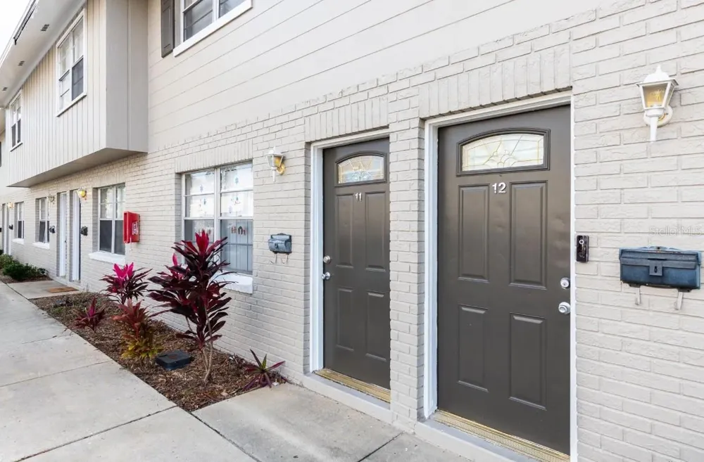 2140 S PALMETTO AVENUE #38 South Daytona, FL 32119