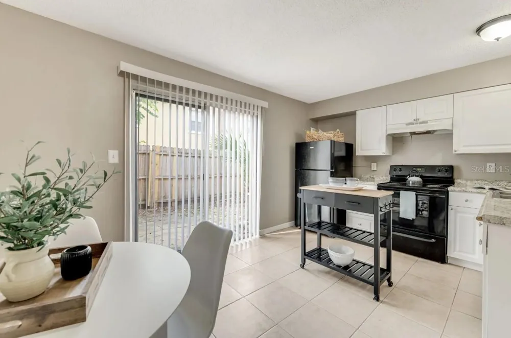 2140 S PALMETTO AVENUE #38 South Daytona, FL 32119
