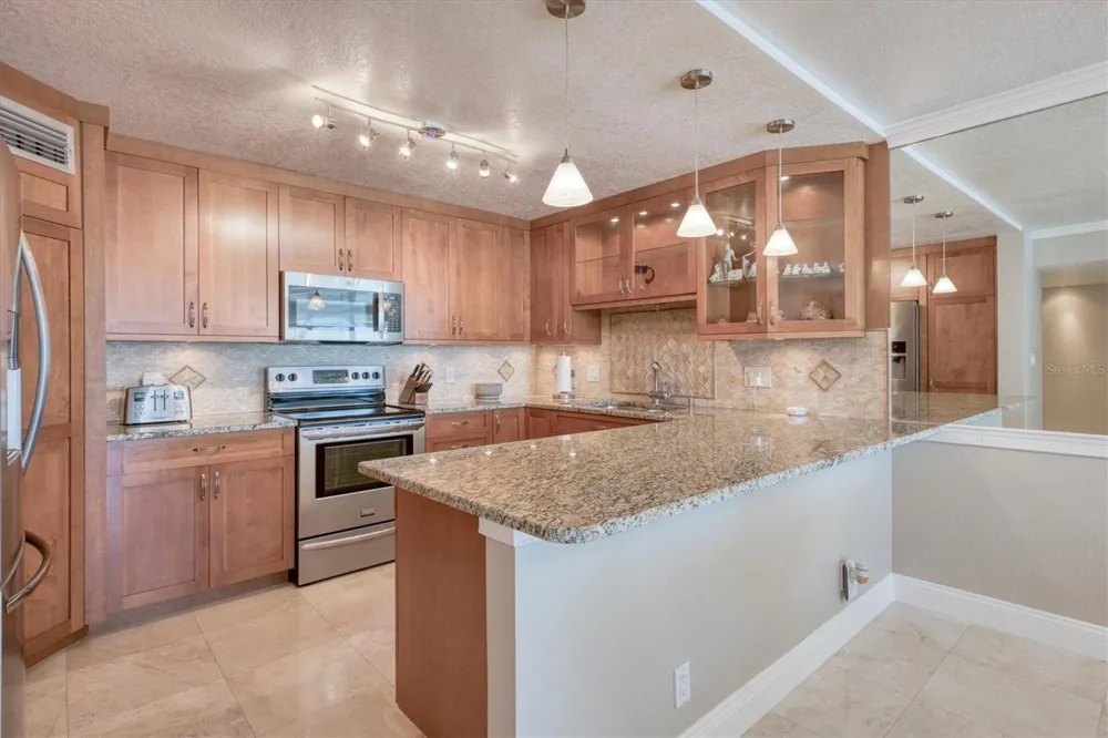 1460 GULF BOULEVARD #1002 Clearwater, FL 33767