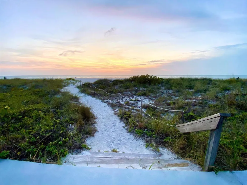 1460 GULF BOULEVARD #1002 Clearwater, FL 33767