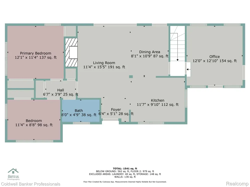 1528 E Maple Road Birmingham City, MI 48009