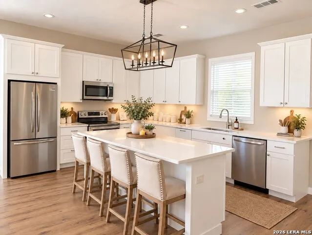 910 COUNTRY CLUB DR Seguin, TX 78155