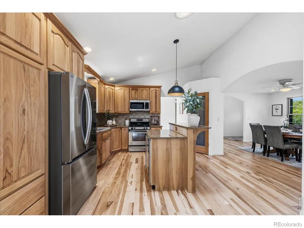 3035 Lakeshore Drive Longmont, CO 80503