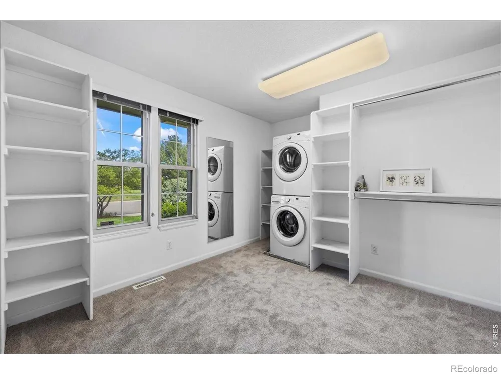3035 Lakeshore Drive Longmont, CO 80503