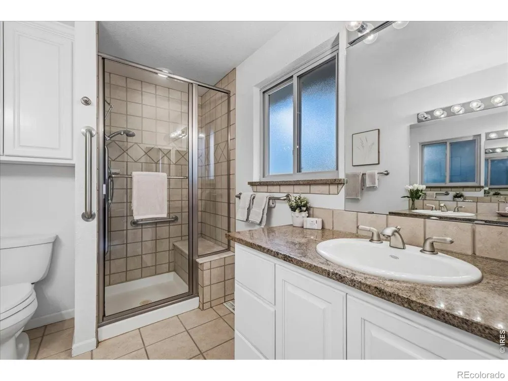 3035 Lakeshore Drive Longmont, CO 80503