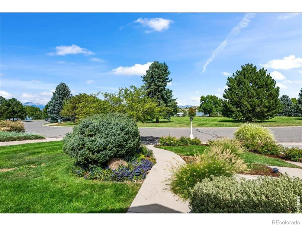 3035 Lakeshore Drive Longmont, CO 80503