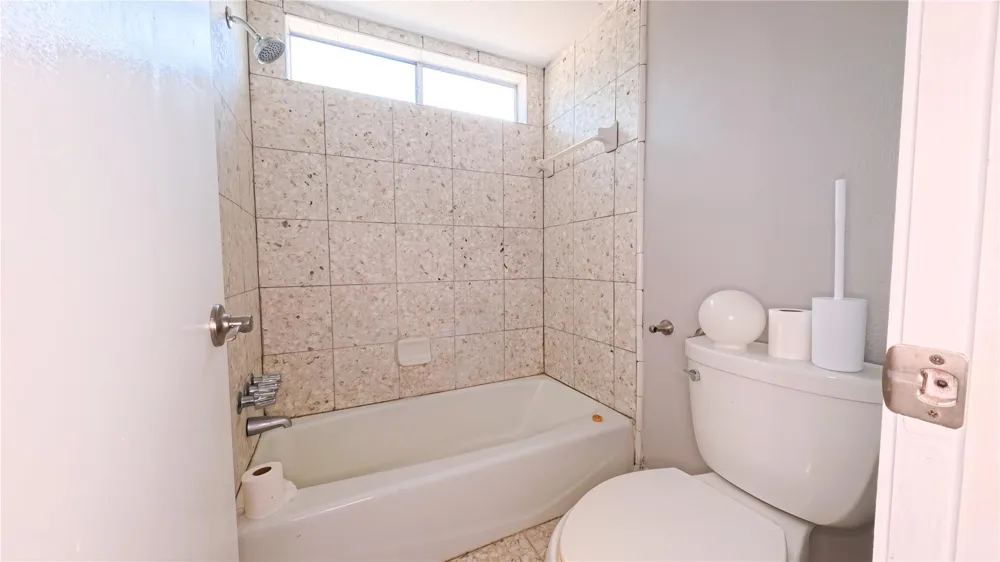17826 Mahogany Forest Drive Spring, TX 77379