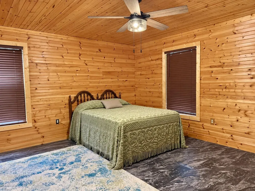 292 Bill Stickley Road Zavalla, TX 75980