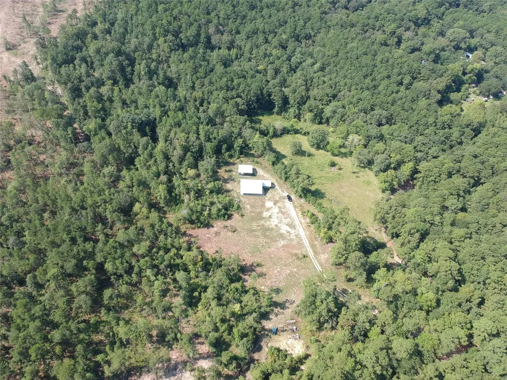292 Bill Stickley Road Zavalla, TX 75980