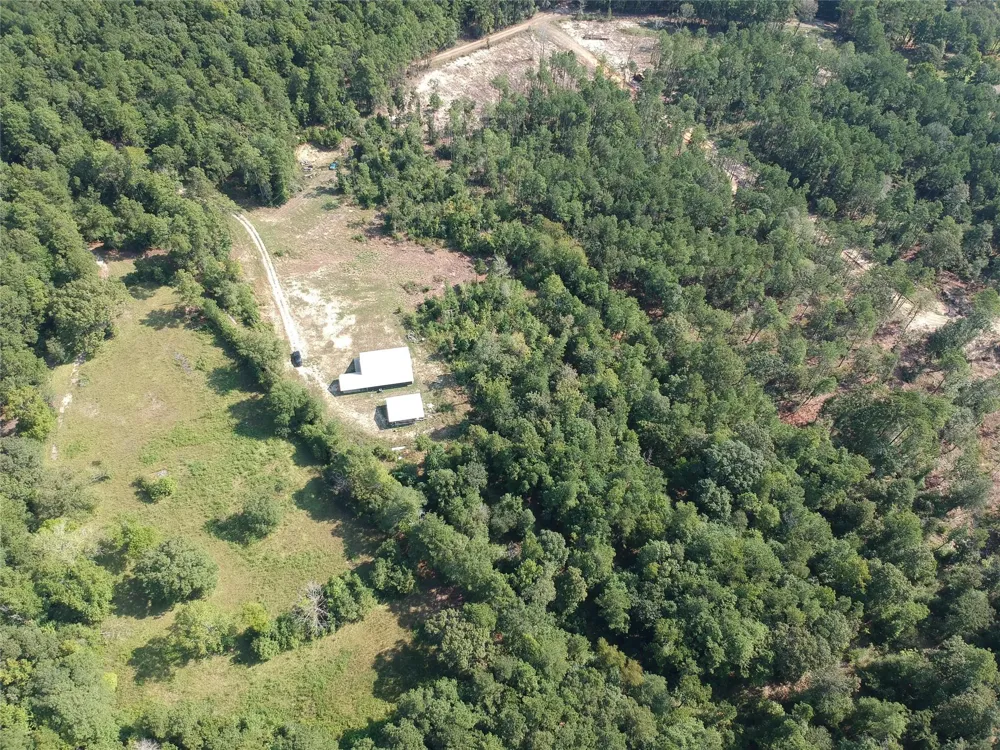 292 Bill Stickley Road Zavalla, TX 75980
