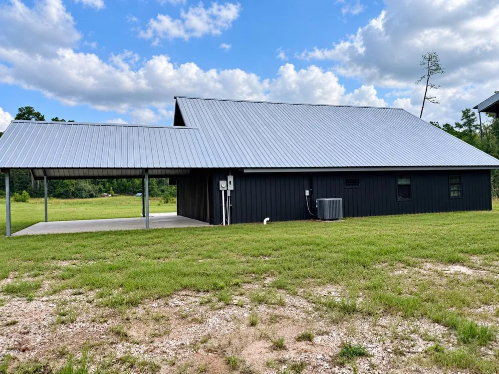 292 Bill Stickley Road Zavalla, TX 75980