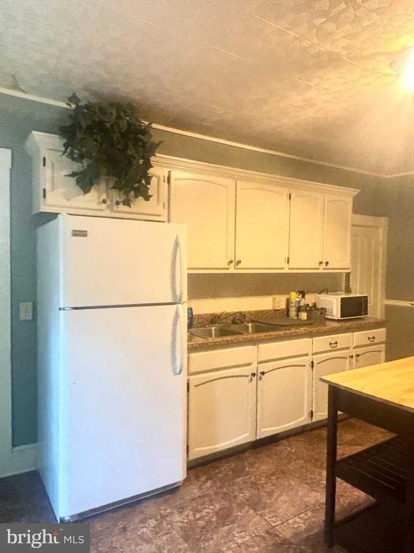 419 W ORANGE STREET Lancaster, PA 17603