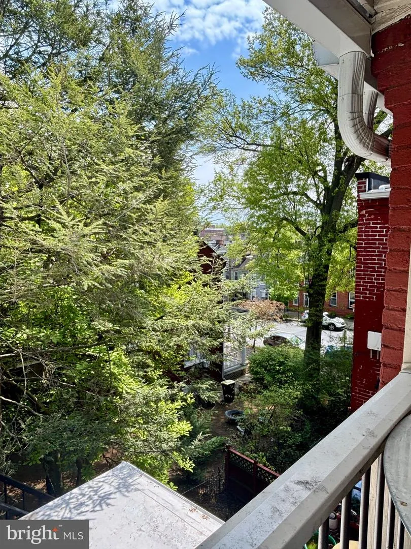 419 W ORANGE STREET Lancaster, PA 17603