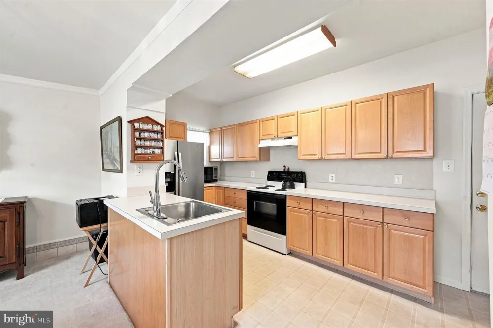35 E TURNBULL AVENUE Havertown, PA 19083