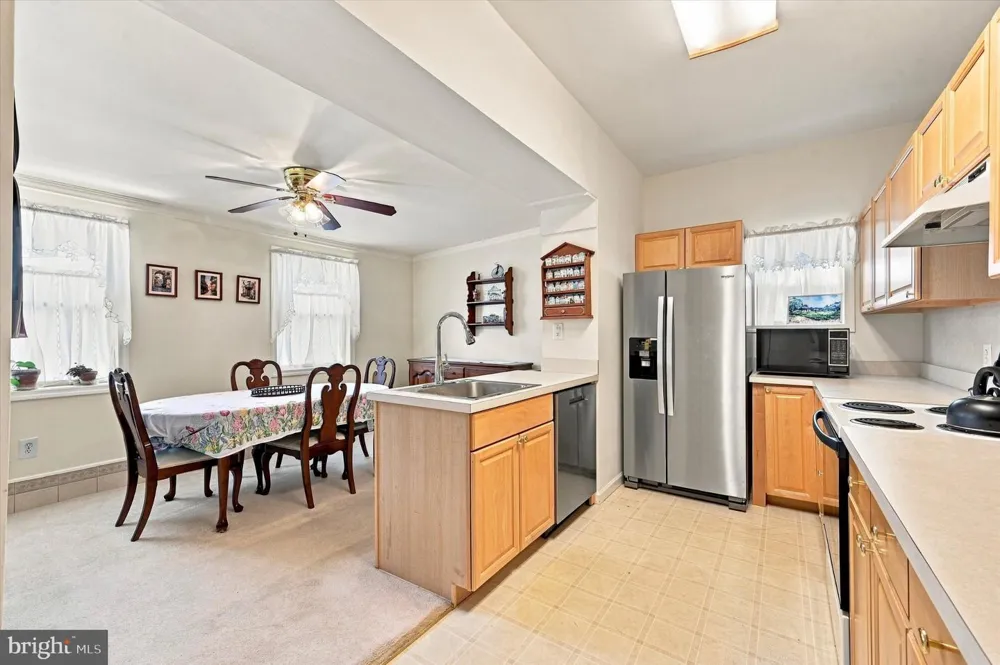35 E TURNBULL AVENUE Havertown, PA 19083