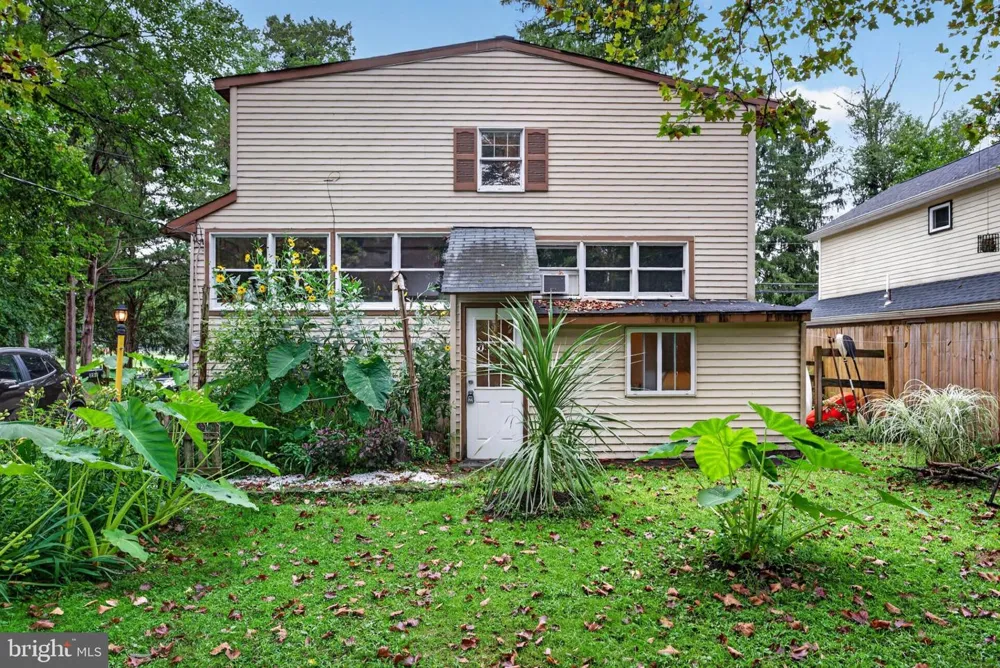 228 MCKENDIMEN ROAD Medford Lakes, NJ 08055