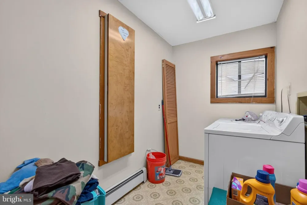 228 MCKENDIMEN ROAD Medford Lakes, NJ 08055