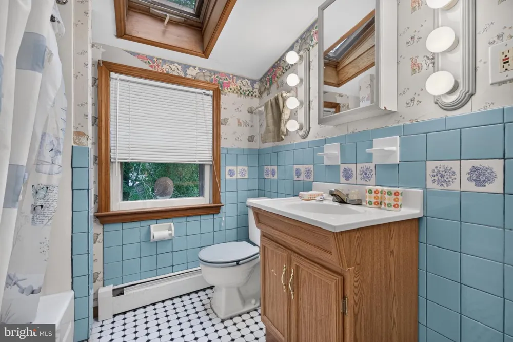 228 MCKENDIMEN ROAD Medford Lakes, NJ 08055