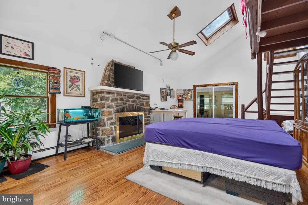 228 MCKENDIMEN ROAD Medford Lakes, NJ 08055