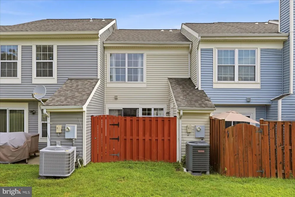 46703 ATWOOD SQUARE Sterling, VA 20164