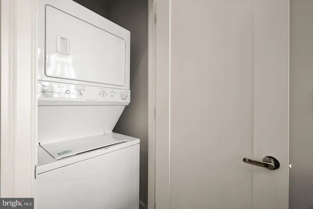 2516 Q STREET NW #209 Washington, DC 20007