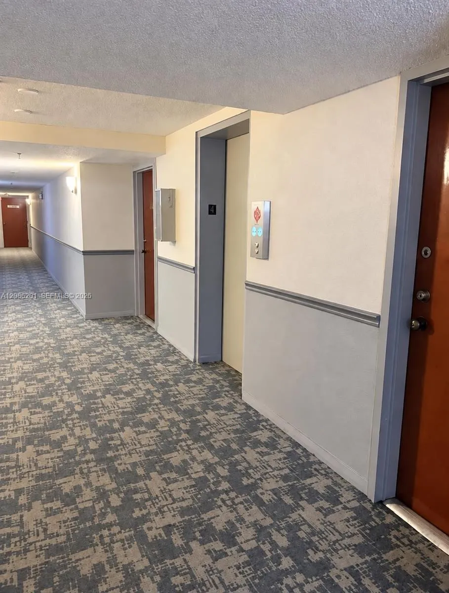 250 181st Dr #413 Sunny Isles Beach, FL 33160
