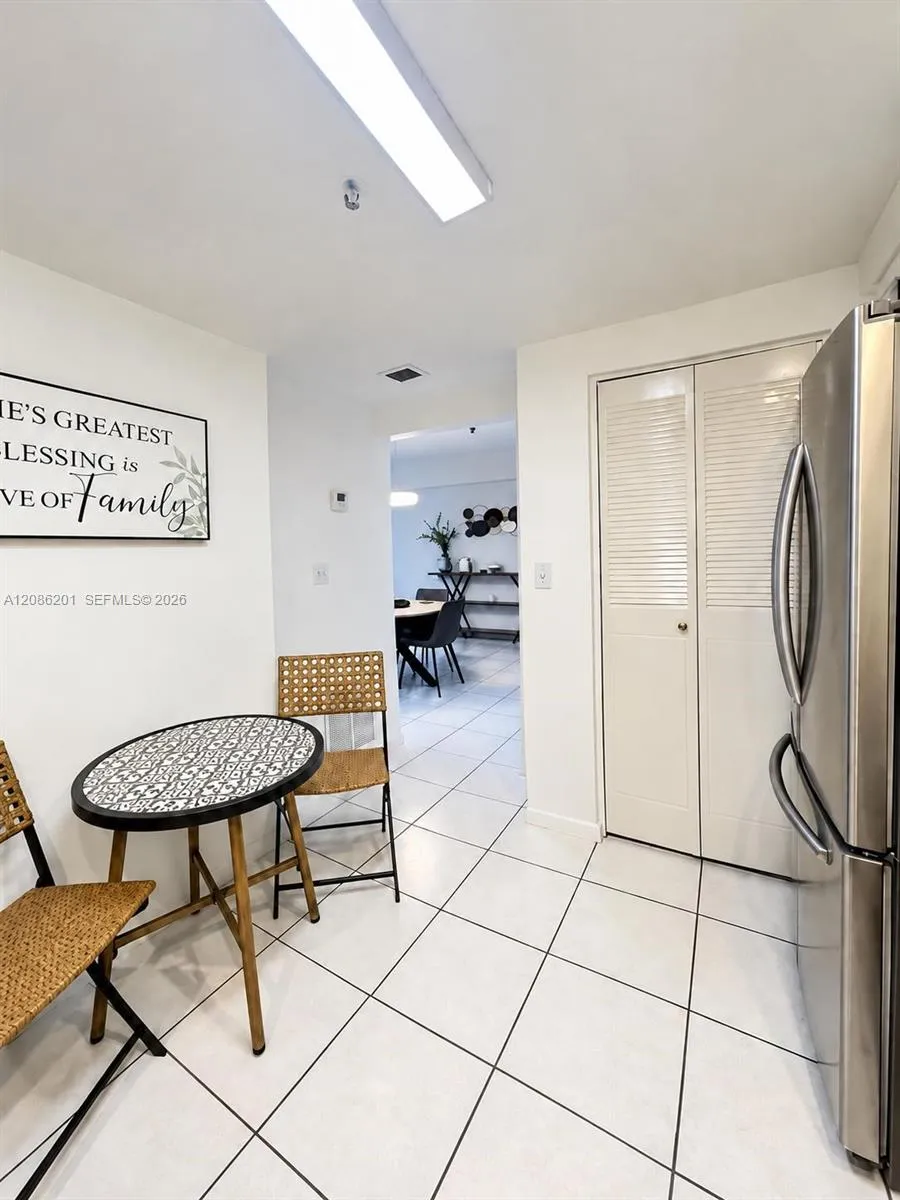 250 181st Dr #413 Sunny Isles Beach, FL 33160