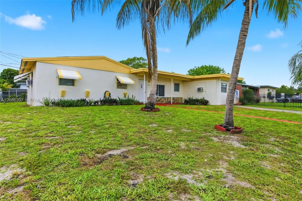 17432 NW 48th Ct Miami Gardens, FL 33055