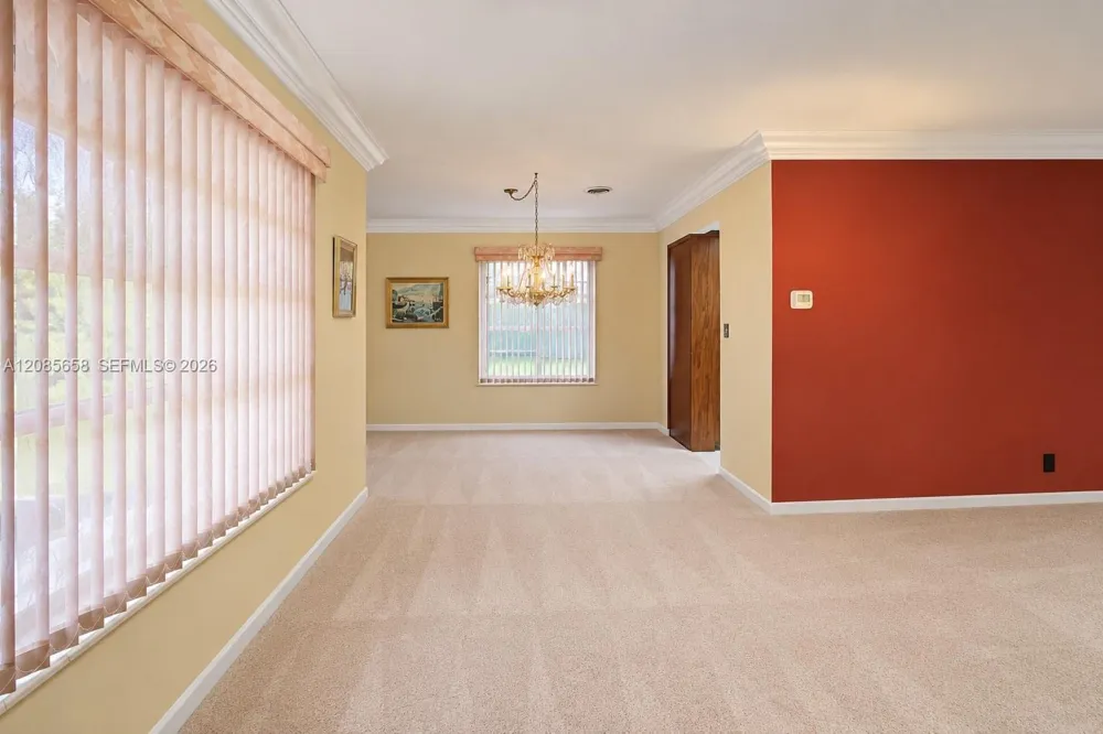14961 Egan Ln Miami Lakes, FL 33014