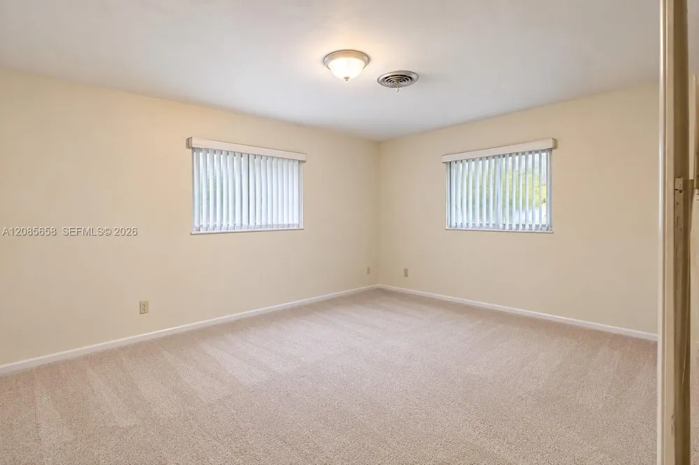 14961 Egan Ln Miami Lakes, FL 33014