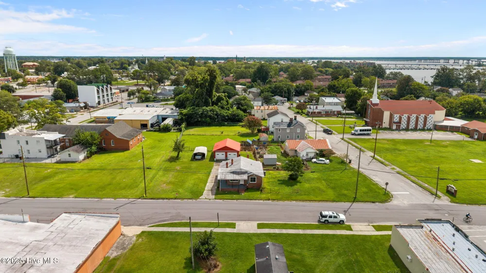 308 Norwood Street New Bern, NC 28562