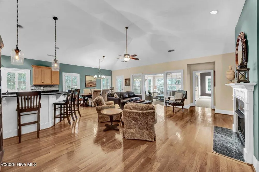 5208 Lone Eagle Court Wilmington, NC 28409