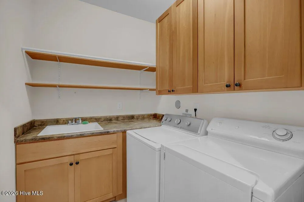 5208 Lone Eagle Court Wilmington, NC 28409