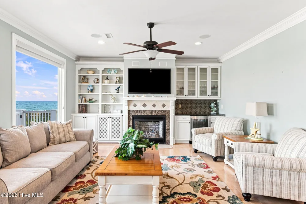 3586 Island Drive North Topsail Beach, NC 28460