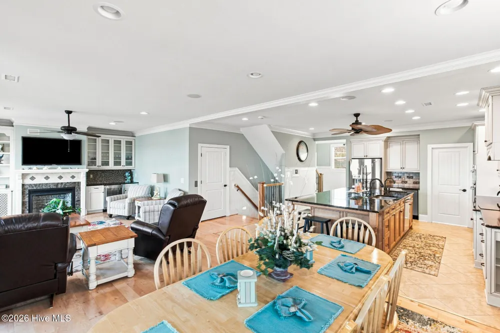 3586 Island Drive North Topsail Beach, NC 28460