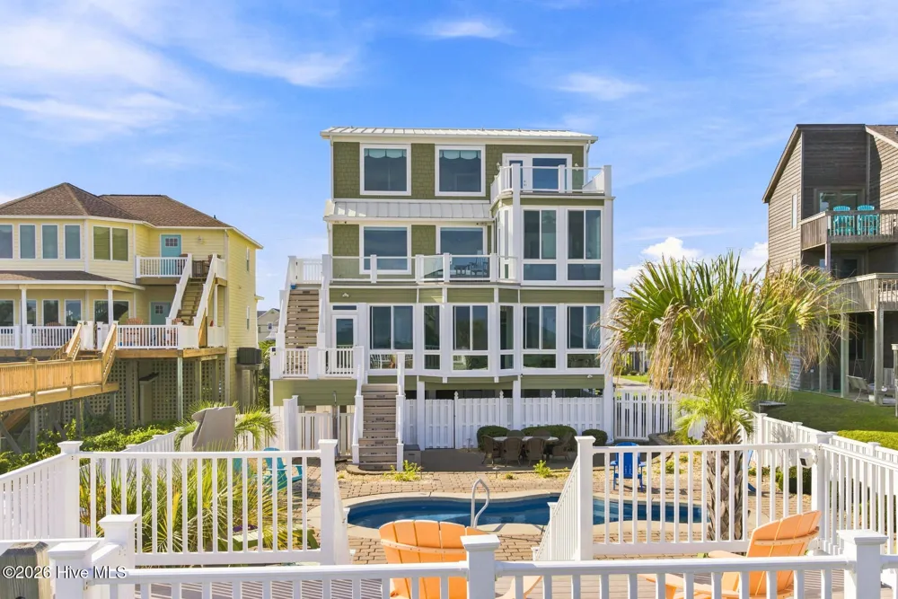 3586 Island Drive North Topsail Beach, NC 28460