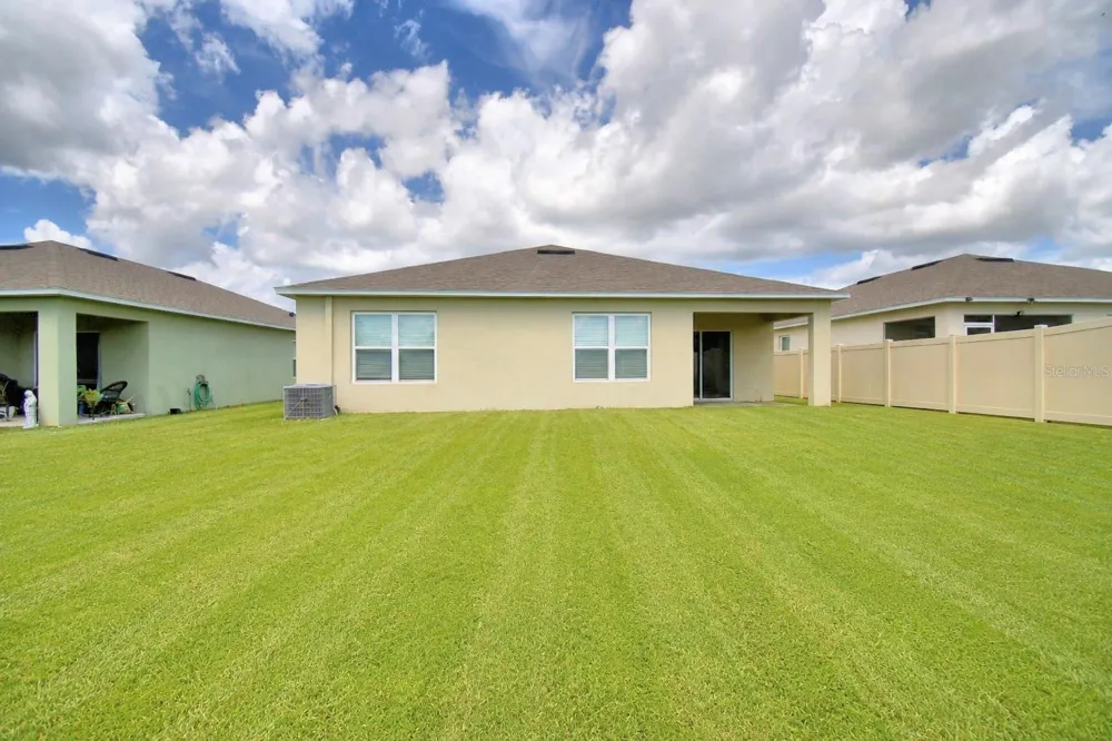 5628 SILTSTONE STREET Lakeland, FL 33811