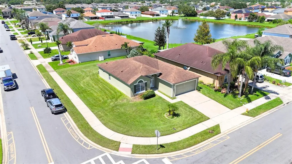247 FAIRFIELD DRIVE Sanford, FL 32771