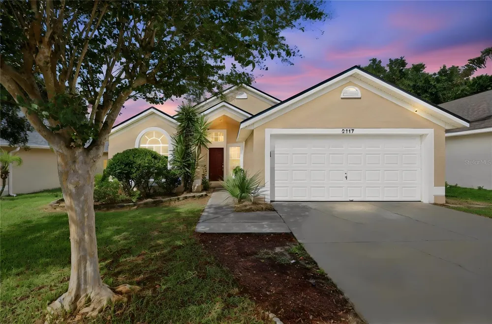 2117 FISH EAGLE STREET Clermont, FL 34714